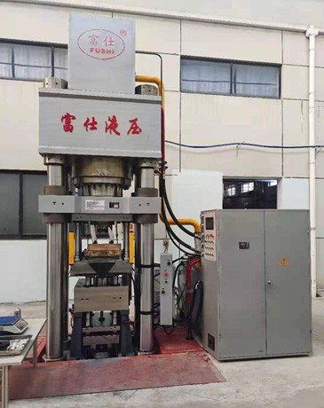 FS79Z干粉自動(dòng)成型液壓機(jī)